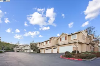 Photo #5: 41087076 Listing