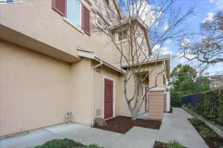Photo #6: 41087076 Listing