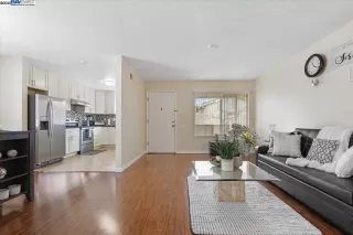 Photo #5: 41087091 Listing