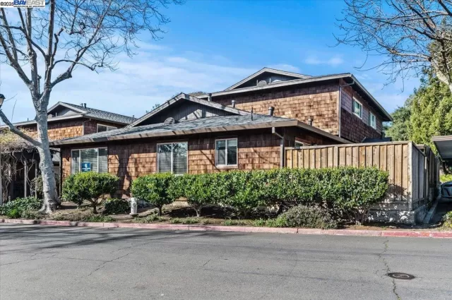 MLS: 41087130 Condo For Sale