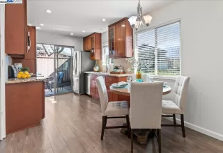 Photo #5: 41087130 Listing