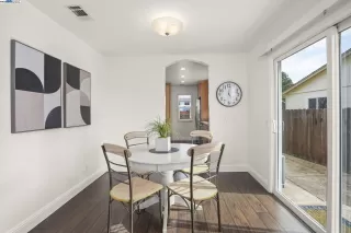 Photo #6: 41087260 Listing