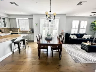 Photo #3: 41087407 Listing 