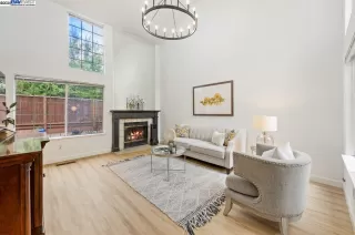 Photo #2: 41087414 Listing