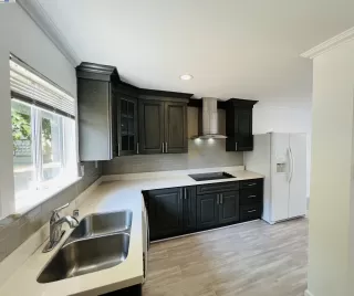 Photo #6: 41087462 Listing