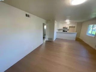 Photo #5: 41087615 Listing 