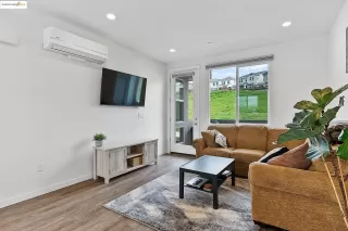 Photo #3: 41087626 Listing