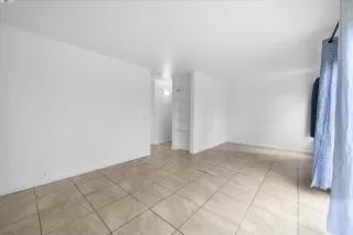 Photo #3: 41087667 Listing