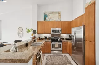 Photo #2: 41087679 Listing