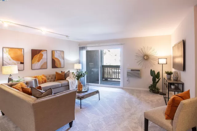 MLS: 41087682 Condo For Sale