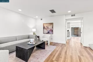 Photo #4: 41087725 Listing 