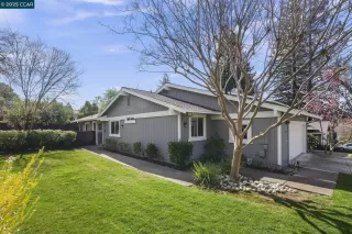 Photo #2: 41087754 Listing