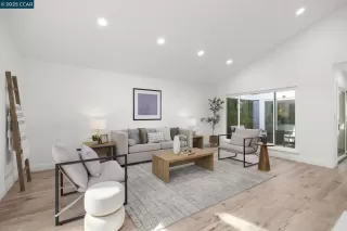 Photo #6: 41087754 Listing