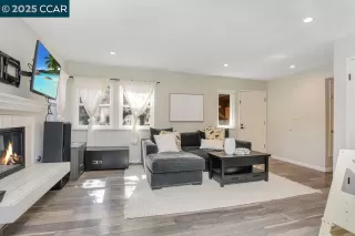 Photo #4: 41087846 Listing