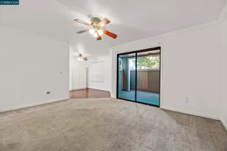 Photo #2: 41087887 Listing