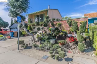 Photo #2: 41087914 Listing