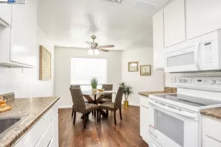 Photo #2: 41088030 Listing