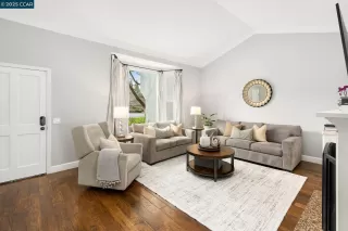 Photo #2: 41088133 Listing 