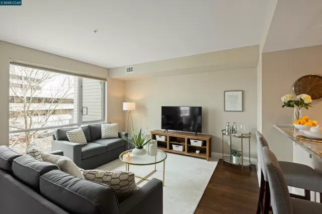 MLS: 41088197 Condo For Sale