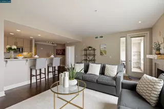 Photo #4: 41088197 Listing