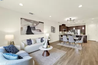 Photo #6: 41088214 Listing