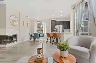 Photo #2: 41088249 Listing