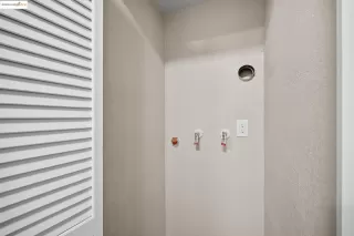 Photo #3: 41088299 Listing