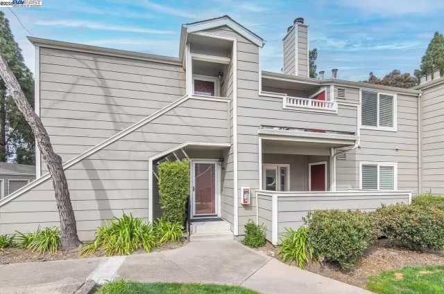 MLS: 41088317 Condo For Sale