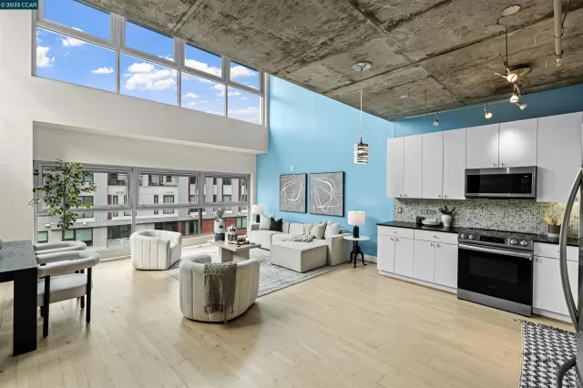 MLS: 41088400 Condo For Sale