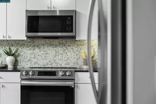 Photo #2: 41088400 Listing