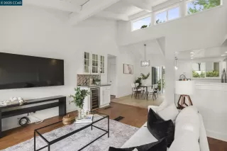 Photo #4: 41088419 Listing 