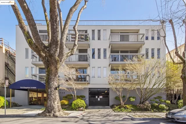 MLS: 41088431 Condo For Sale