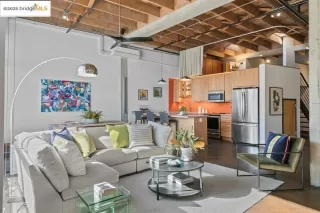 Photo #1: 41088640 Listing