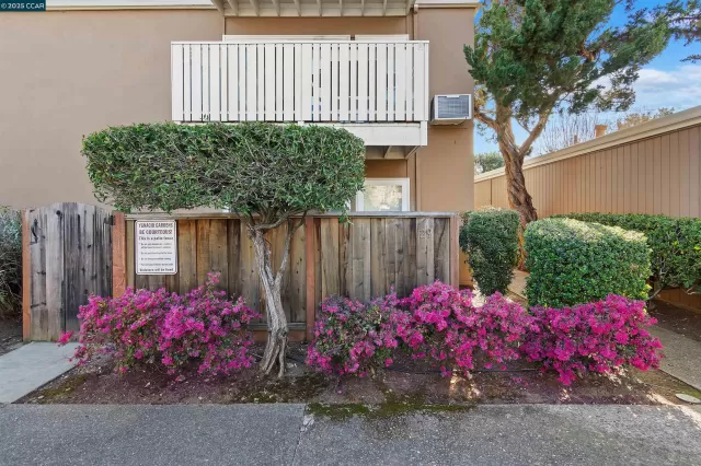 MLS: 41088670 Condo For Sale