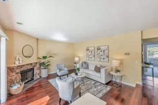 Photo #4: 41088810 Listing 