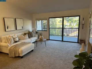 Photo #6: 41088919 Listing