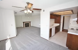 Photo #3: 41088980 Listing