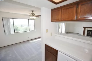 Photo #6: 41088980 Listing