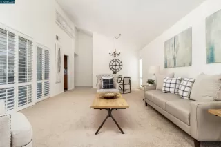 Photo #5: 41089217 Listing