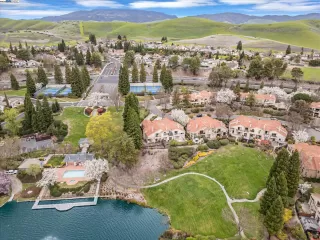 Photo #2: 41089274 Listing