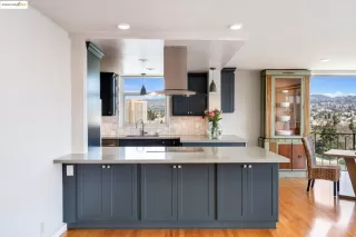 Photo #5: 41089400 Listing 