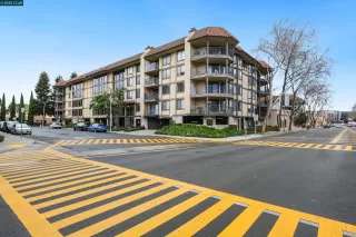 Click for more information on MLS # 41089425 : 1132 CARPENTIER ST # 210 More Details about MLS # 41089425 : 1132 CARPENTIER ST # 210