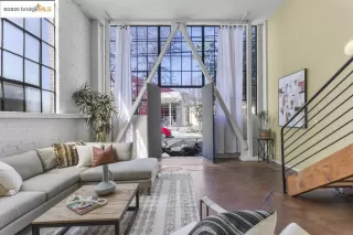 More Details about MLS # 41089436 : 1018 4TH AVE # 102