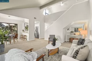 Photo #2: 41089494 Listing