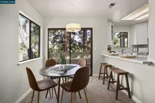 Photo #3: 41089494 Listing