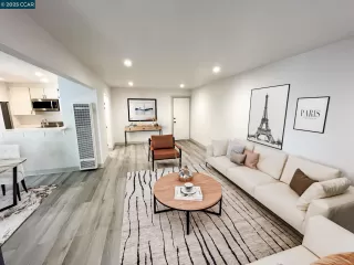 Photo #2: 41089577 Listing