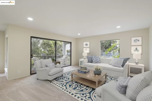 MLS: 41089647 Condo For Sale