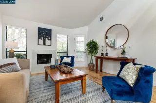 Photo #2: 41089692 Listing