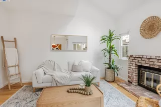 Photo #3: 41089707 Listing 