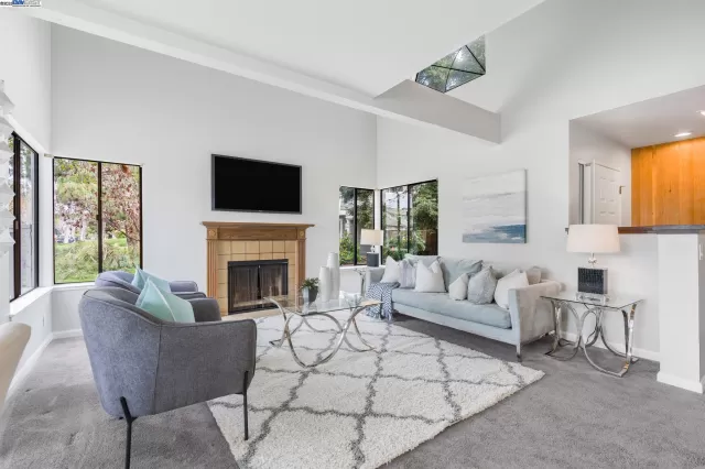 MLS: 41089796 Condo For Sale